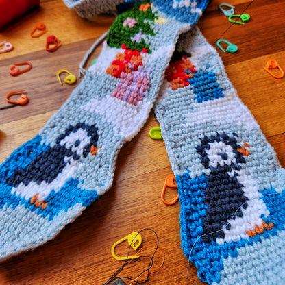 Snowy Penguin Tie