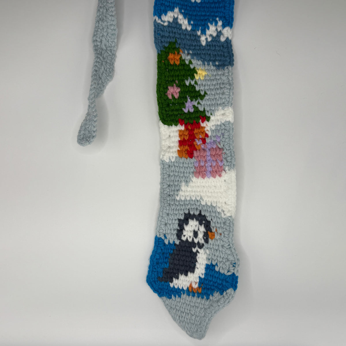 Snowy Penguin Tie