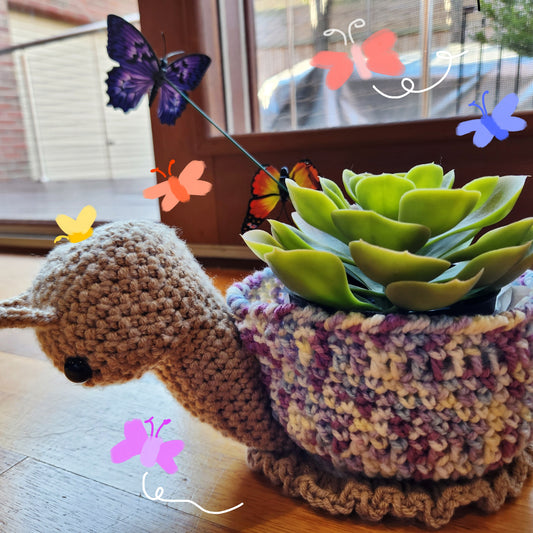 Large Snail Pot Planters